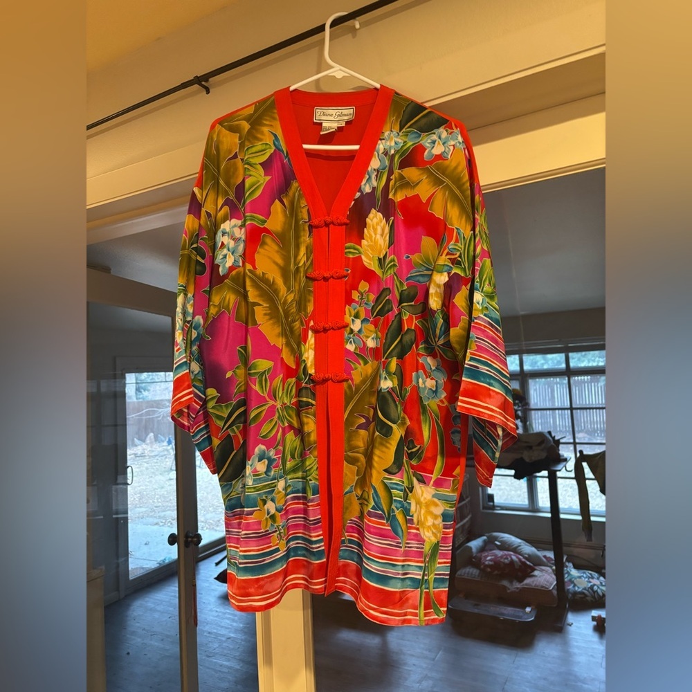 100% Silk Kimono Blouse Diane Gilman Size S